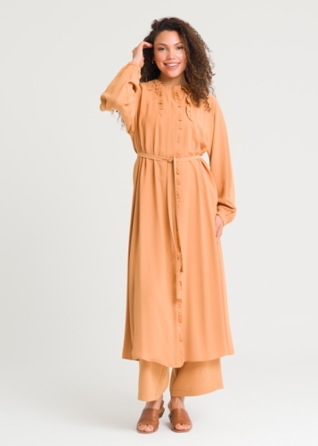 Sıfır Yaka Fırfır Detaylı Kap