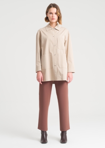 بنطلون ضيق الساق بجيوب