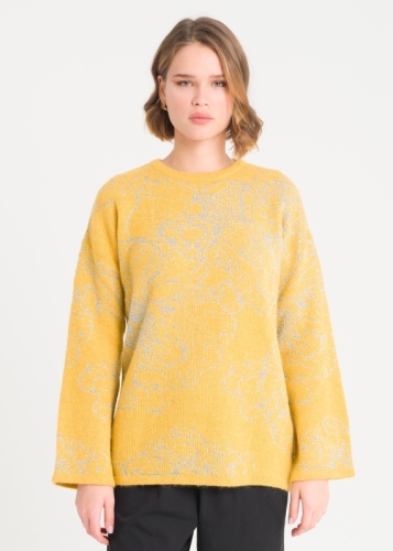 كنزة تريكو لامعة