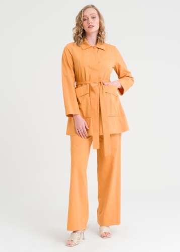 طقم بنطال رياضي بجيوب 