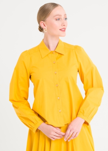 بلوزة بأكمام البطيخ