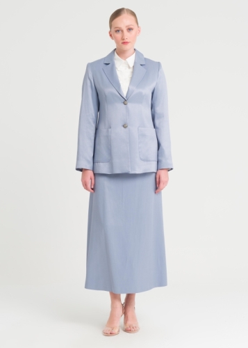 طقم بتنورة بجيب مفصل