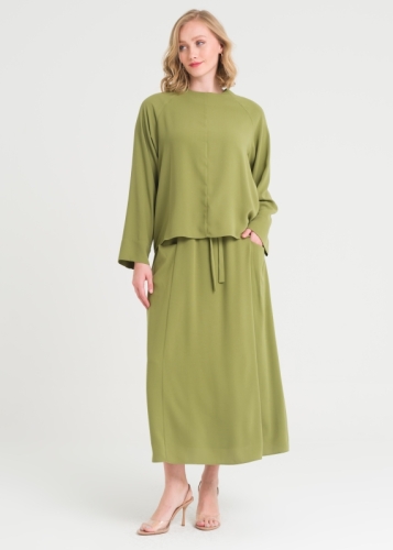 طقم مزدوج من تنورة بجيب