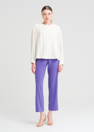 بنطلون بساق أنبوبية