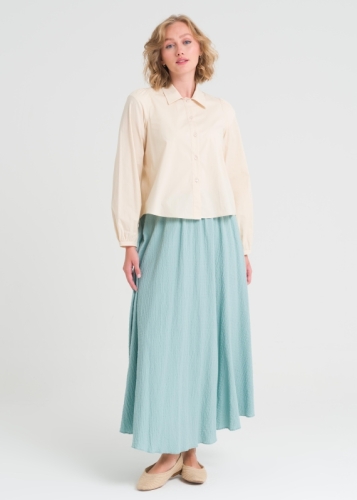 تنورة واسعة مع خصر مطاطي