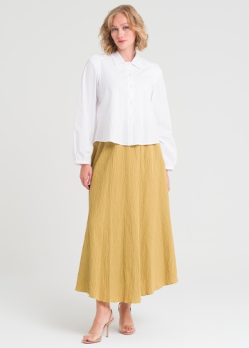 تنورة واسعة مع خصر مطاطي