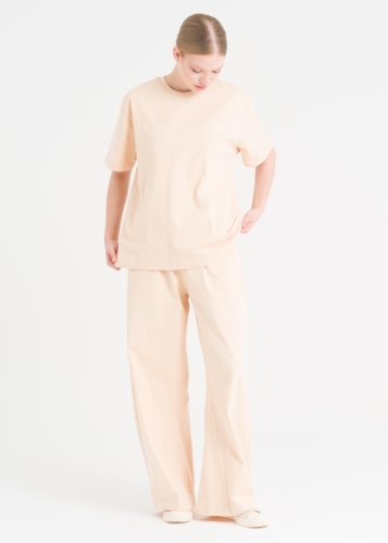 بنطال مريح بخصر مطاطي