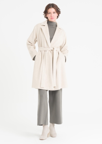  معطف قصير سهل الأرتداء