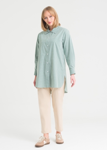 تونيك بياقة قميص وأزرار