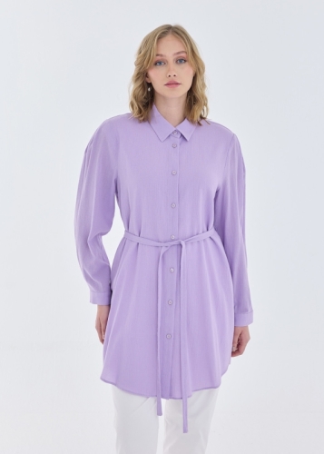 Tunic with pleated sleeve detail