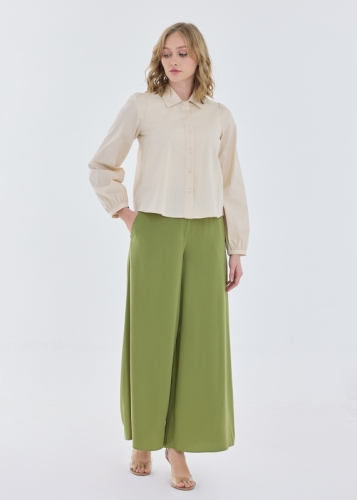 بنطال واسع الأرجل