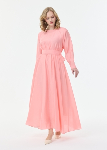 فستان كلوش بأكمام رَجْلان