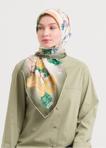 وشاح حريري موديل 10035 V8