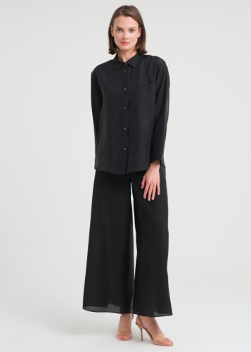 بنطال واسع الأرجل