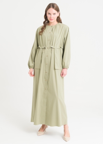 معطف طويل بأكمام منخفضة وبخصر مجمع