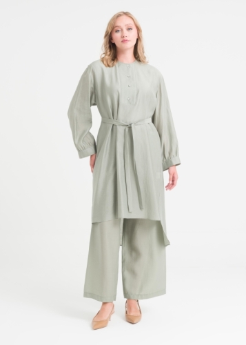 تونيك بياقة مستديرة غير متماثلة