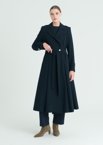 Apoletli Parça Detaylı Kap