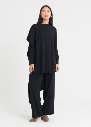 Parça Detaylı Pantolonlu Takım