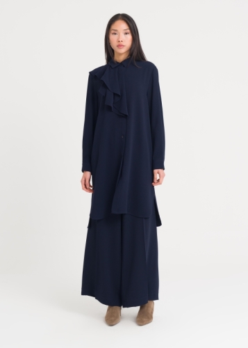 Yakası Volanlı Düğmeli Tunik