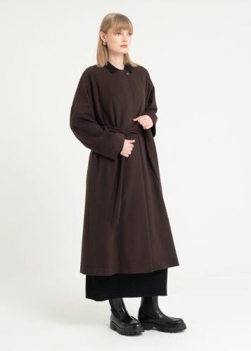 Sıfır Yaka Tek Düğmeli Kaban